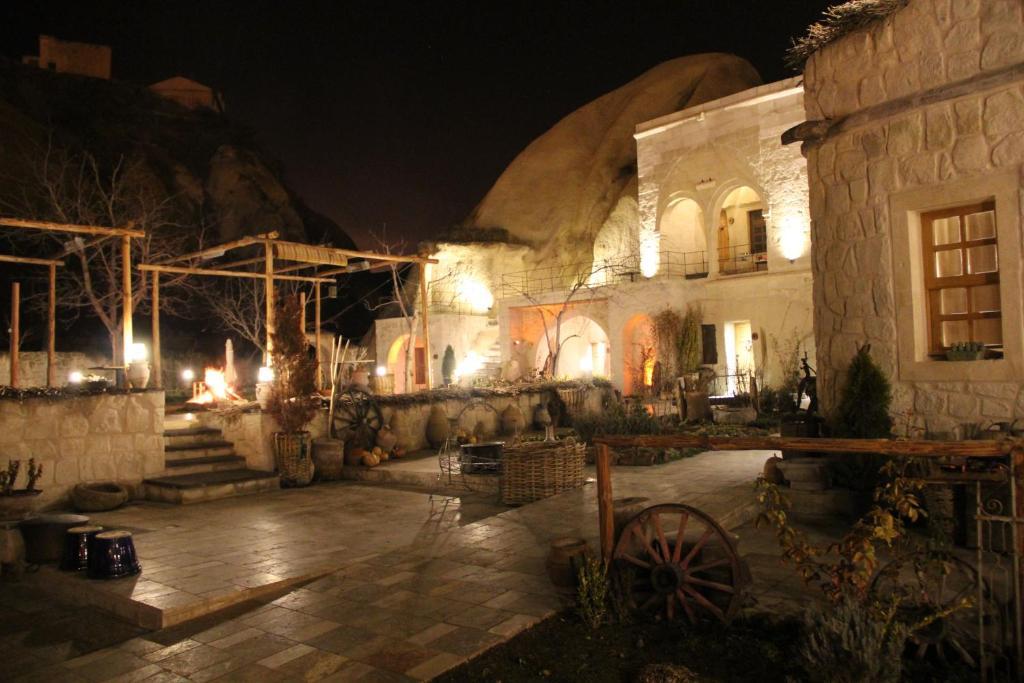 Queen'S Cave Cappadocia أورتاحصار المظهر الخارجي الصورة