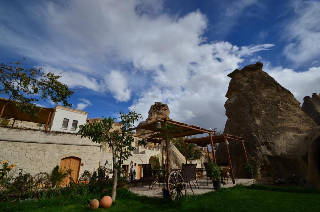Queen'S Cave Cappadocia أورتاحصار المظهر الخارجي الصورة